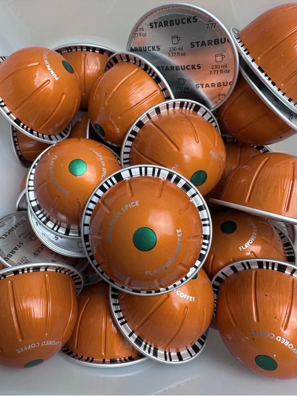 Starbucks by Nespresso Vertuo Pumpkin Spice | 32 Count Loose Pods Coffee Lot